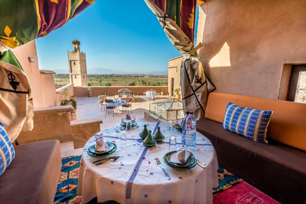 Dar Bladi Bed & Breakfast Tajda Luaran gambar